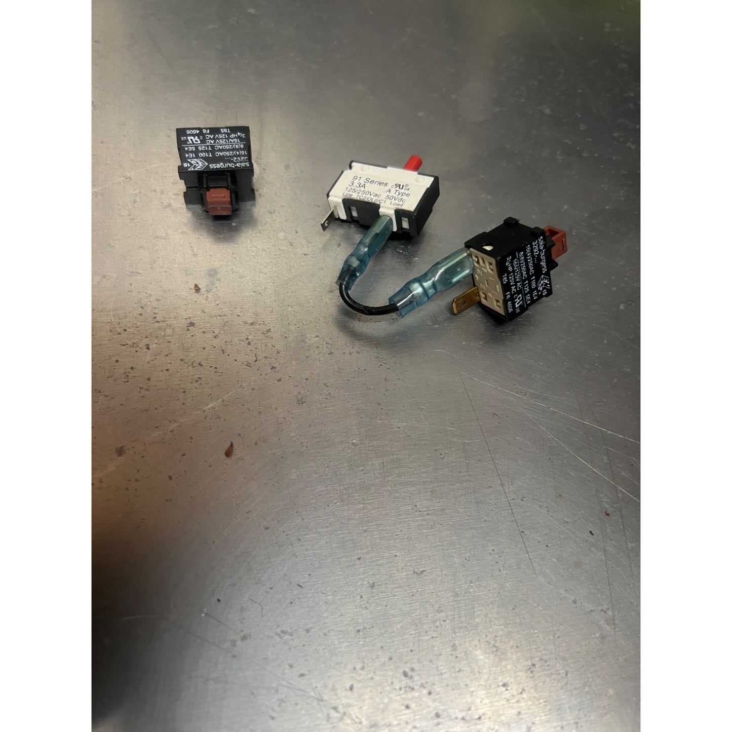 ✨ -Genuine Dyson DC17 Vacuum Cleaner Replacement Parts power switch & reset button