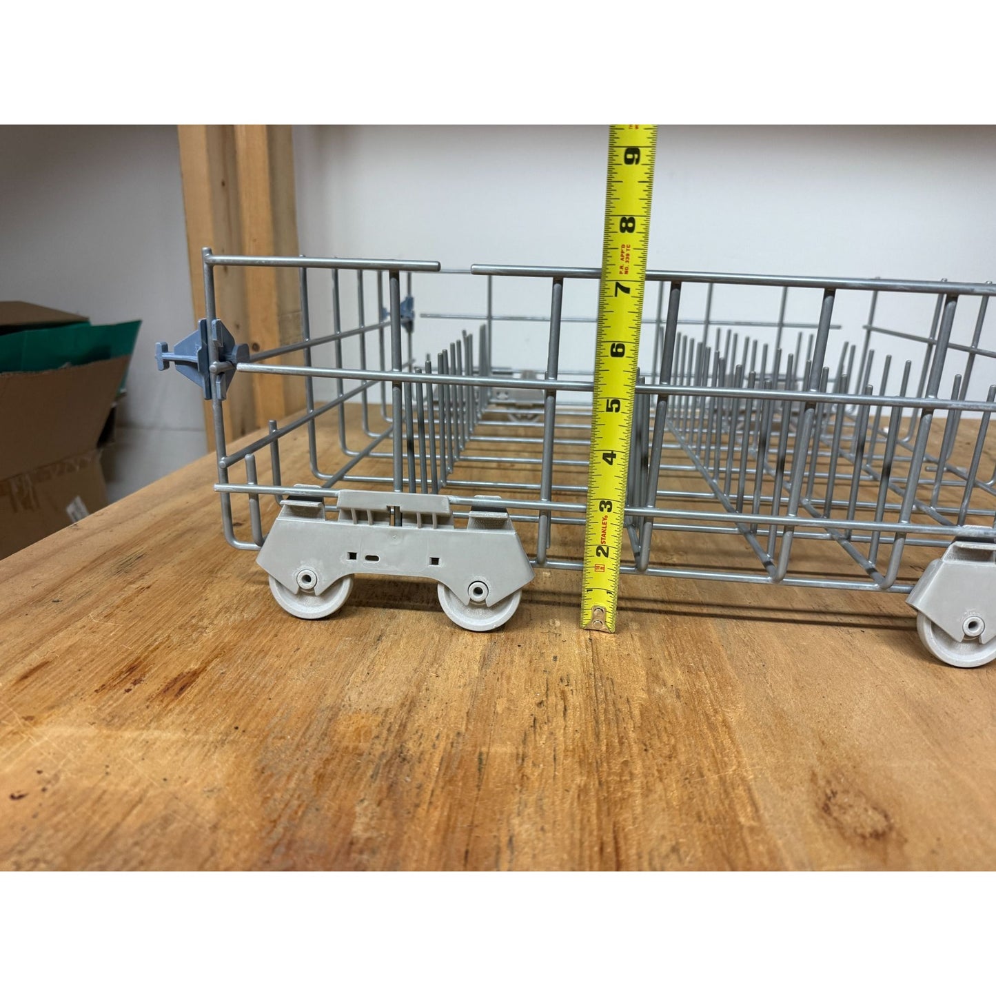 OEM Whirlpool W10431032A Dishwasher Lower Dish Rack Assembly Gray KitchenAid Maytag ( pre-owned)