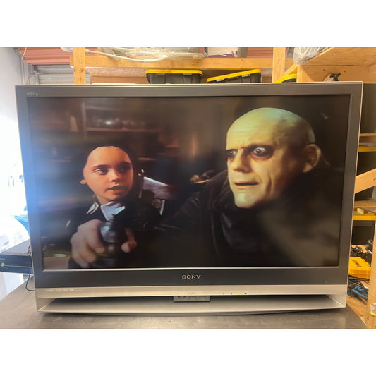 ✨Sony  wega projection tv kdf -e42a10 /  42 inch tv  for retro gaming all RCA Inputs work  hdmi does not work (Preowned)