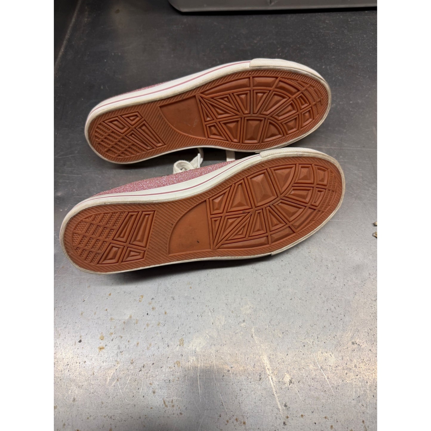 Womens Pink Glitter Canvas Lace-Up Sneakers Size 10  With White Rubber Toe Cap And Sole ( Preowned)