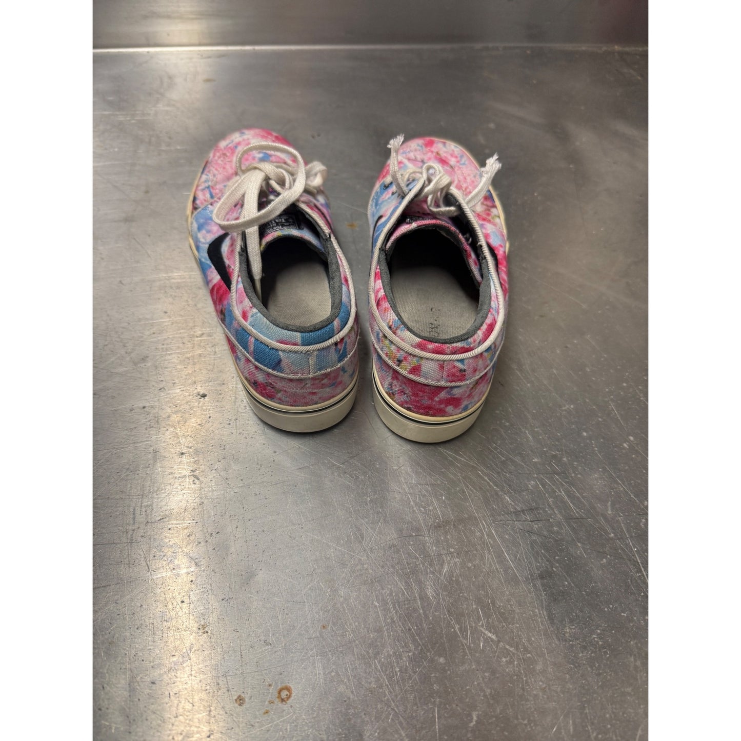 📝Nike Stefan Janoski PRM Cherry Blossom Mens size 6 Skateboarding Shoes ( Preowned)